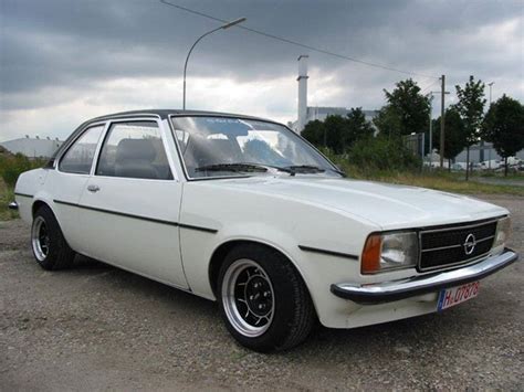Ascona B | Oldtimer autos, Ascona b, Oldtimer