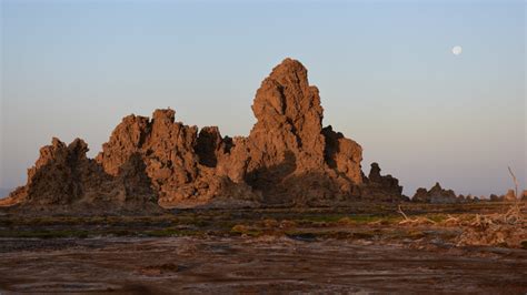 Lake Abbe Djibouti | Monika Salzmann – Travel Photography