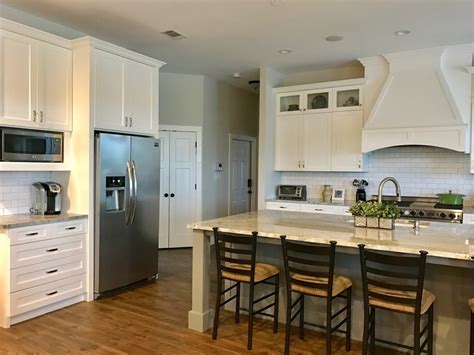 Our Portfolio Transitional Kitchen Austin By Ozma Services Houzz