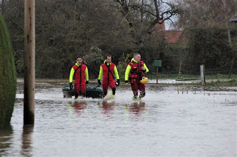 Inondations Dans Le Nord Pas De Calais La D Crue Se Confirme Dans