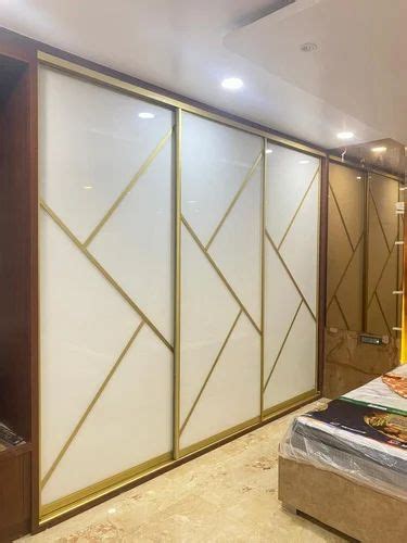 Wooden 2 Door Designer Sliding Wardrobe With Mirror At Rs 1000 Sq Ft