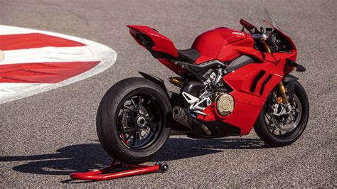 2020 Ducati Panigale V4 S Wallpapers Hd Wallpapers Id 30396