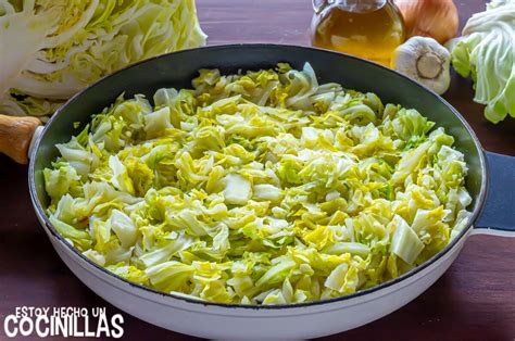 Receta de repollo con salmón y bechamel gratinado al horno