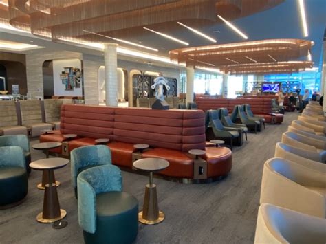 Delta Sky Club Minneapolis G Concourse Review Seating 7 Eye Of The Flyer