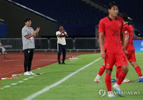 아시안게임 황선홍호 새 조합 찾아라24일 바레인전서 16강 대비 연합뉴스