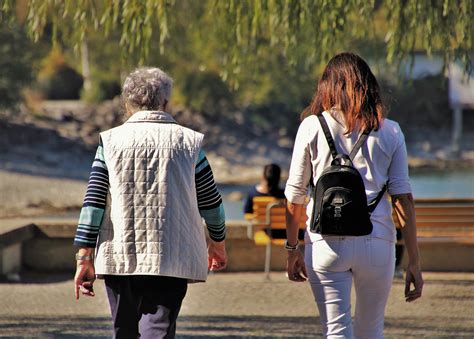 7 Consejos Para Cuidar Adecuadamente A Adultos Mayores En Casa