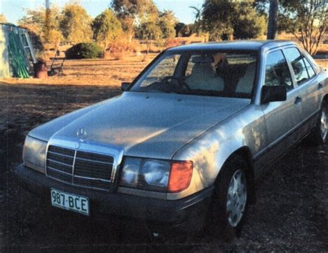 1987 Mercedes Benz 300d W124 Sedan Jcm5281147 Just Bikes