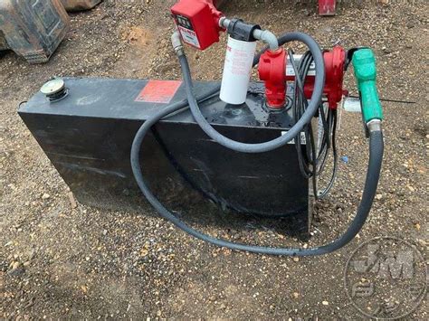 Lund L Shaped Fuel Tank Jeff Martin Auctioneers Inc