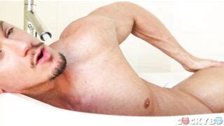 Big Dicked Calvin Banks Pummels Skyy Knox Gay Porn HD Online