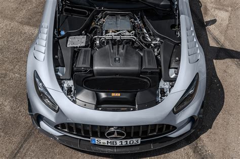 C190 Mercedes-AMG GT Black Series debuts – 4L twin-turbo flat-plane V8; 730 PS, 800 Nm; crazy ...