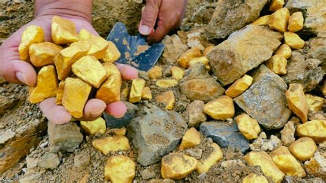 Gold Hunting Million Of Treasure At The River Worth From Gold