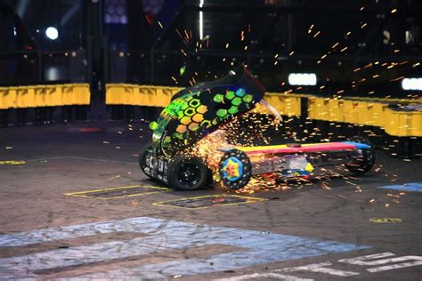 Firing Up the Competition on BattleBots Season 6 | BattleBots | Discovery