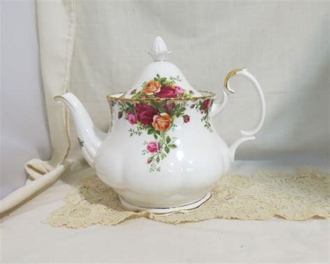 Vintage Old Country Roses Large Teapot Royal Albert Bone China Made in ...