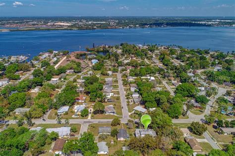 2326 2nd Ave E Bradenton Fl 34208 Mls A4462838 Redfin