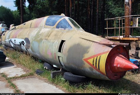 741 East German Air Force Sukhoi Su 22 Photo By Tomas Milosch ID