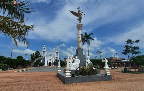 Parque Benito Juárez Comalcalco Tabasco MX16641375558475