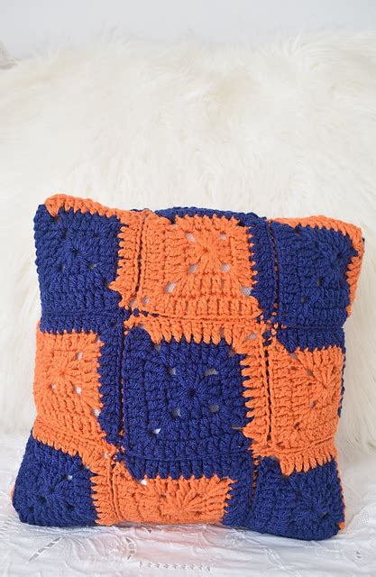 Ravelry L Square Pillow Pattern By Marie Segares