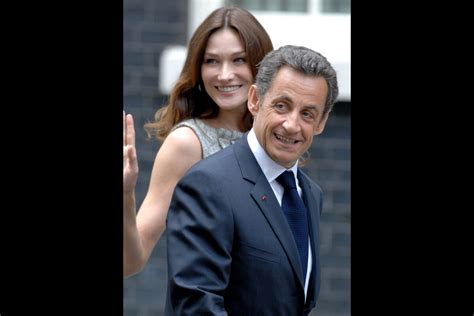 Photo Nicolas Sarkozy et son épouse Carla Bruni Purepeople