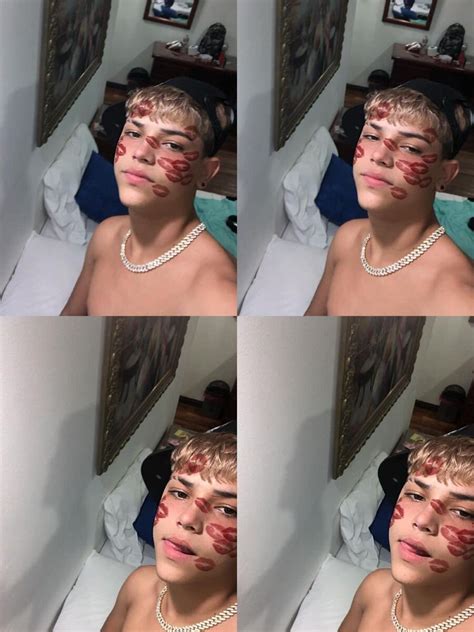 SpicyBoy Web Kamerası Şovu Gay Chat Cam