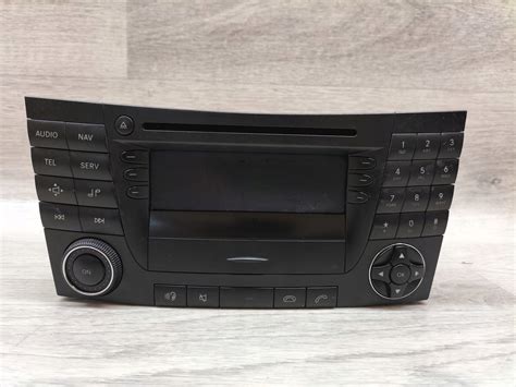 Mercedes E Klas W211 Radio Nawigacja A2118202097 13097630452