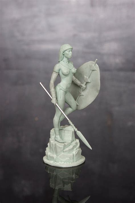 Resin Kit Erotic Girl Nude Warrior Unpainted Model To Paint Etsy UK