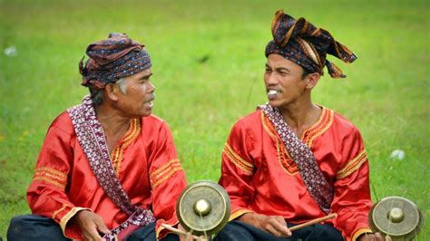 5 Karya Warisan Budaya Takbenda Indonesia Asal Sumatera Barat Bagian 1