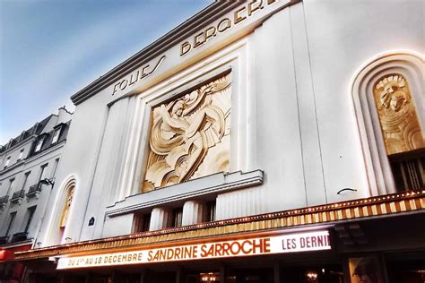 Les Folies Bergère Theatre in Paris Shows Experiences