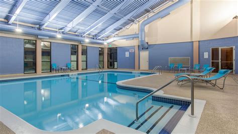 Learn to Swim at the Holiday Inn Express & Suites Mississauga TO-SW ...