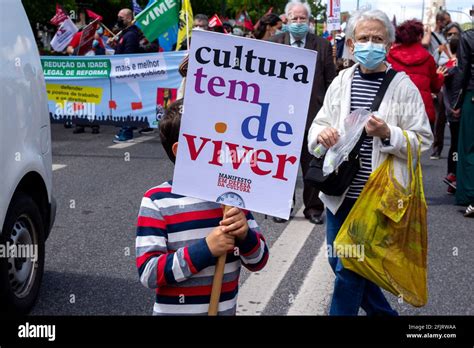 Lisboa Portugal Th Apr A March In Commemoration Of The Th