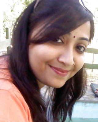Cute Homely Desi Indian Aunty Exposed Porn Pictures XXX Photos Sex Images 1039480 PICTOA