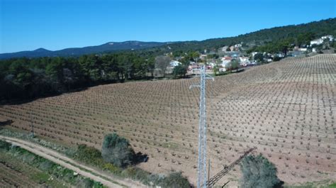 Endesa inverteix 170 000 euros per reforçar el servei entre l Alt Camp