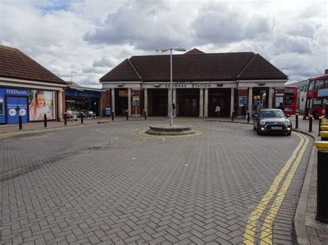 Edgware Underground Station Greater Nigel Thompson Geograph