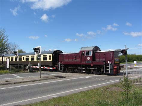 Class 14 D9523 Passes Over Wallingford Bypass On The Chols Flickr