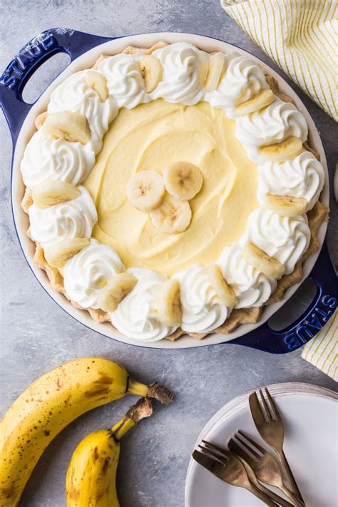 Banana Cream Pie Fresh Bananas Fluffy Custard Baking A Moment