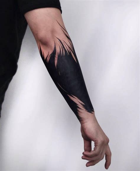 78 Blackout Tattoos to Unveil Your Darkness - Best Ideas and Placements