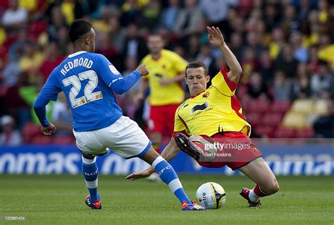 Birmingham X Watford - Jonathan Hogg of Watford challenges Nathan Redmond of Birmingham ...
