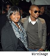 Whats up Tam!: Usher Mother to Manage Chilli of TLC