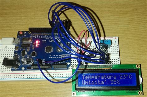 TEMPERATURA E UMIDITÀ CON ARDUINO DHT11 ED LCD NE555