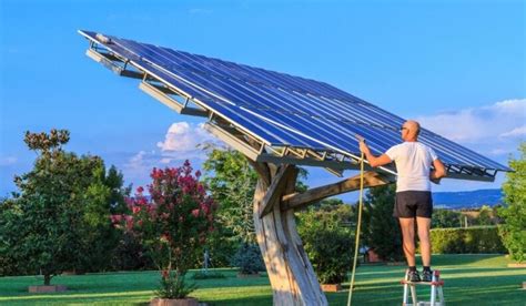 How To Clean Solar Panels Diy Tips And Advice Climatebiz