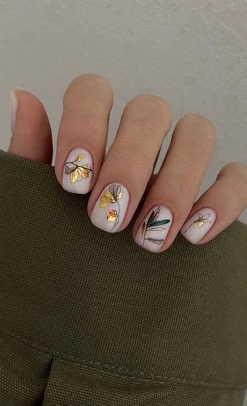 Cute Spring Nail Art Inspirations Gold Floral White Nails