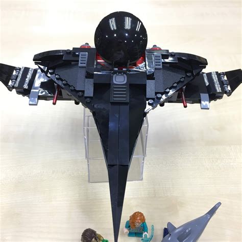 DeToyz: LEGO 76095 Black Manta Strike review