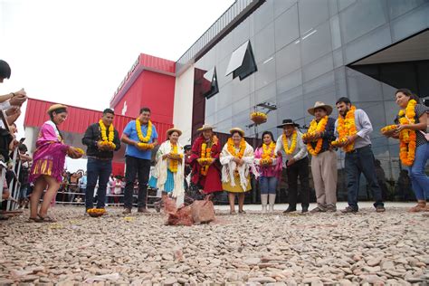 El Presidente Del Estado Luis Arce Catacora Entrega Centro De Salud