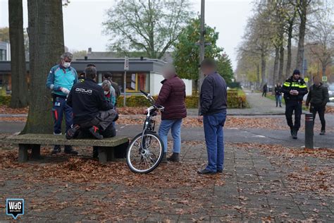 Fietsster Gewond Na Ongeval Op Rotonde Maaslandlaan