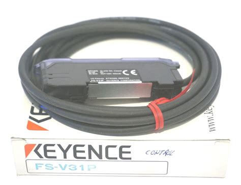 KEYENCE Corp FS V31P 2 metros 12 24 VCC fibra óptica amplificador