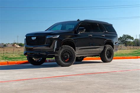 2023 Cadillac Escalade All Out Offroad