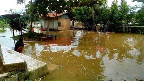 Banjir Di Kalbar Surut Sejumlah Wilayah Masih Tetapkan Siaga Bencana