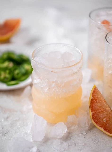 Spicy Grapefruit Tequila Soda - Grapefruit Tequila Soda