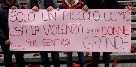 Lamezia Il 25 Novembre Manifestazione Contro La Violenza Sulle Donne