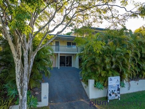 7 Furlong Street Indooroopilly Qld 4068 Property Details