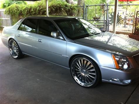 2008 Cadillac Dts Cadillac Scalade Preci